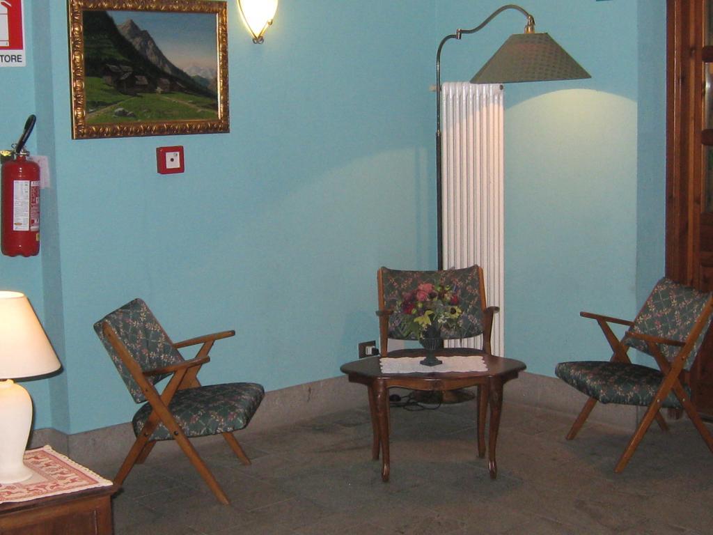 Hotel Villa Plinia Pragelato Ngoại thất bức ảnh