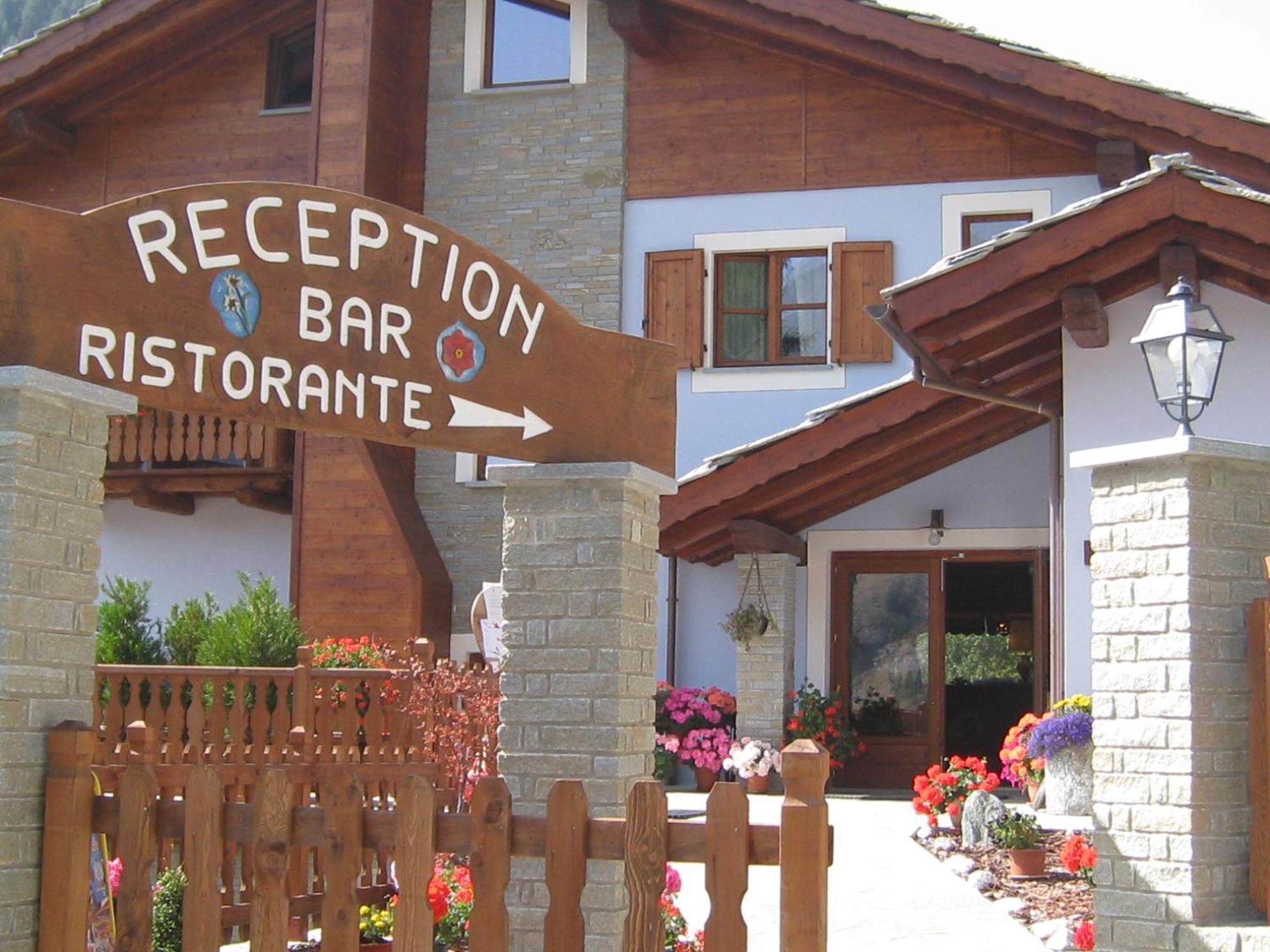 Hotel Villa Plinia Pragelato Ngoại thất bức ảnh